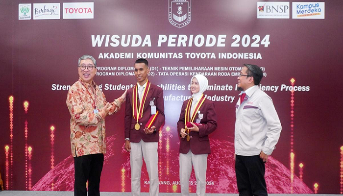 Toyota Indonesia Academy Wisuda 72 Mahasiswa Unggul