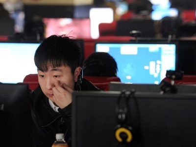 Internet Tiongkok Gelap Akibat Pemadaman Akses