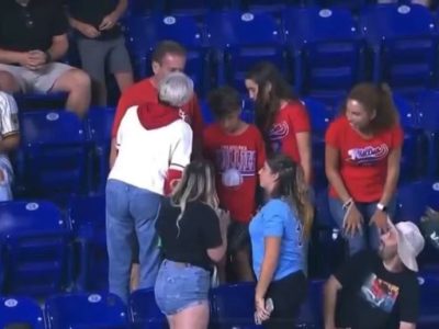 Drama Viral Phillies Karen Pecah Di Tribun: Bola Home Run