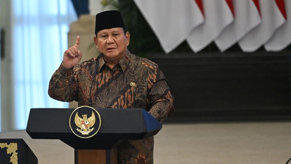 Presiden Prabowo Subianto Sebut Indonesia Bisa Produksi Mobil