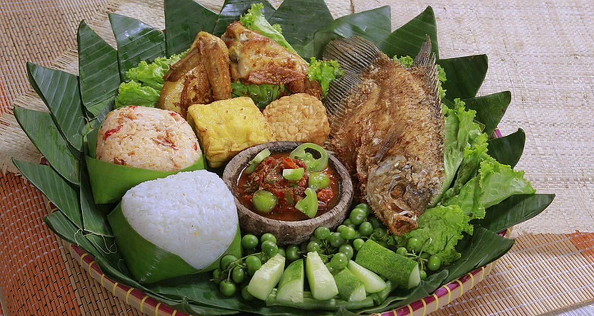 Kuliner Nasi Timbel, Sensasi Gurih Dan Aromanya Khas