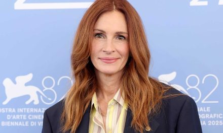 Julia Roberts Mencapai Puncak Ketenaran Yang Spektakuler
