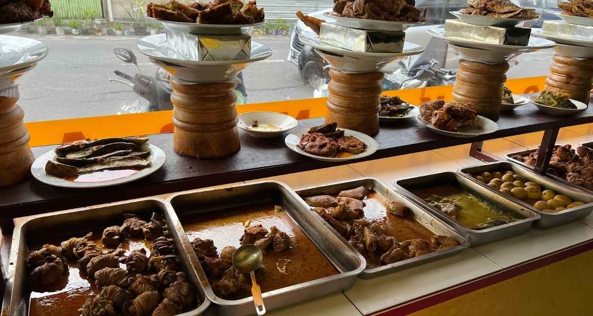 Bisnis Nasi Padang, Peluang Menggiurkan dengan Pasar Luas