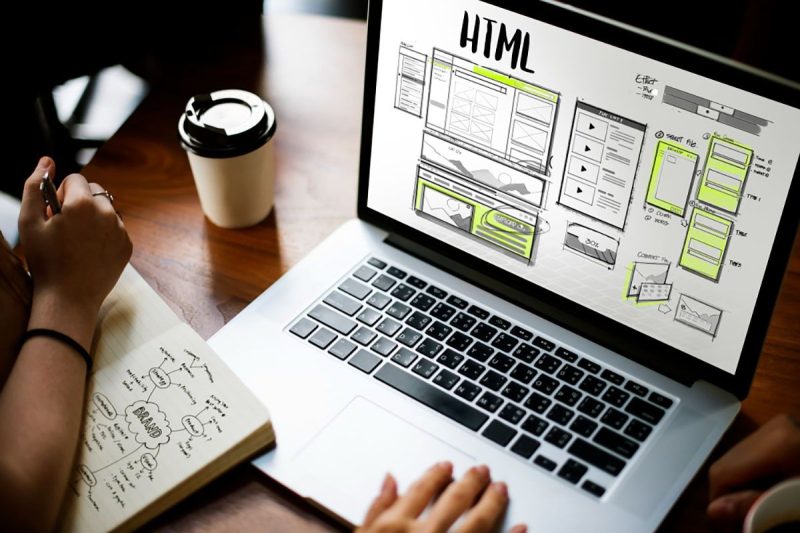Bisnis Pengembangan Web