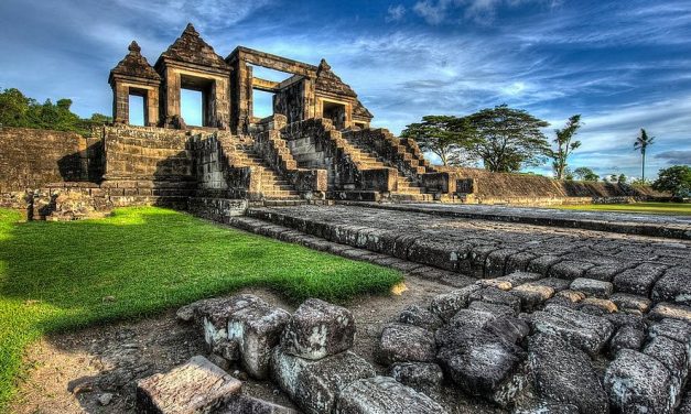 Situs Ratu Boko Berasal Dari Reruntuhan Kompleks Keraton
