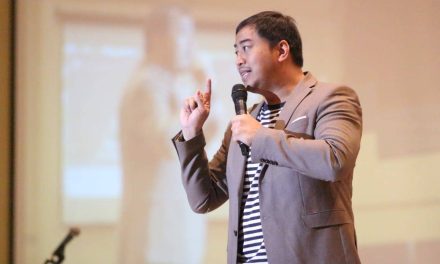 Panji Pragiwaksono Seorang Komedian, Kreator Dan Pemikir Kritis