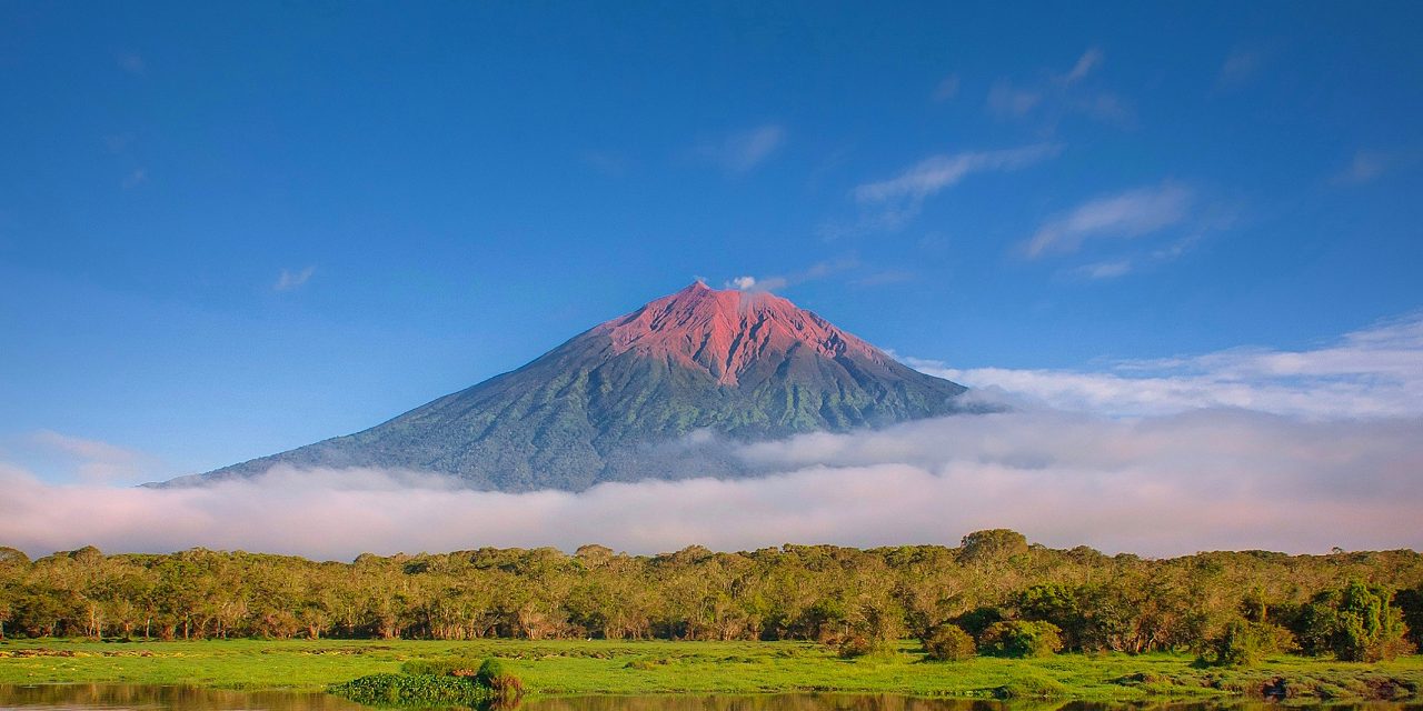 Gunung Kerinci Sebagai Salah Satu Tempat Mendaki Terbaik