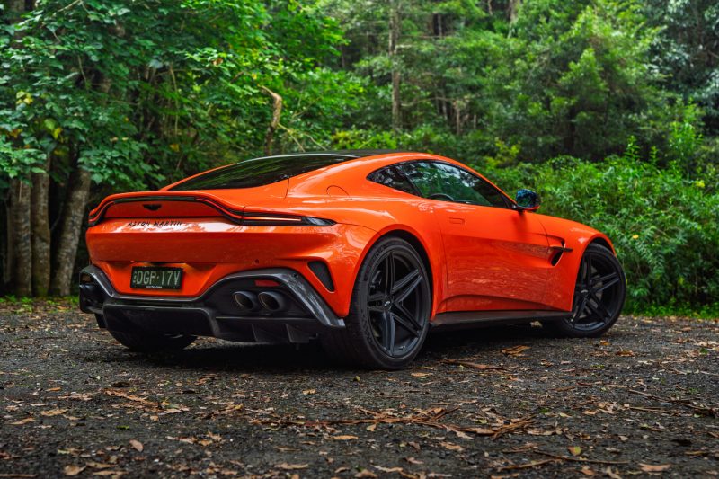Aston Martin Vantaga