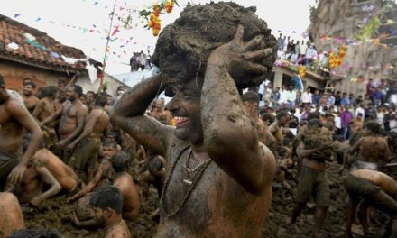 Festival Gorehabba Perayaan Unik Desa Gumaputra
