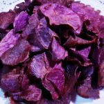 Keripik Ubi Ungu, Cemilan Lezat Dengan Warna Menarik